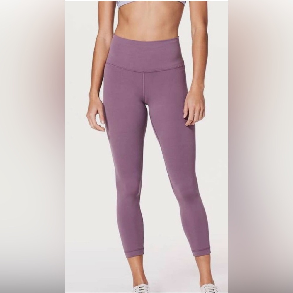Lululemon Align II (old version) size 4 very good condition. Dusty Mauve 25"